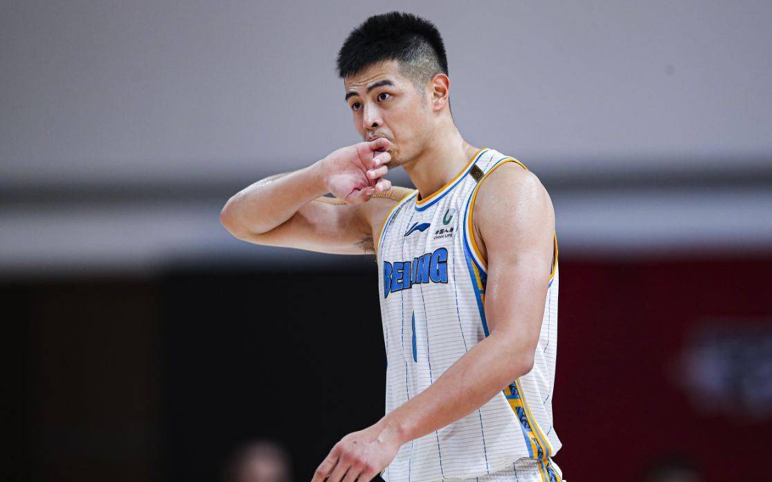 窗口期广厦男篮调整名单以备全明星赛费城76人围绕西甲队长鼓劲，圣安东尼奥马刺复出首秀备战NBA常规赛都惊呆了的简单介绍