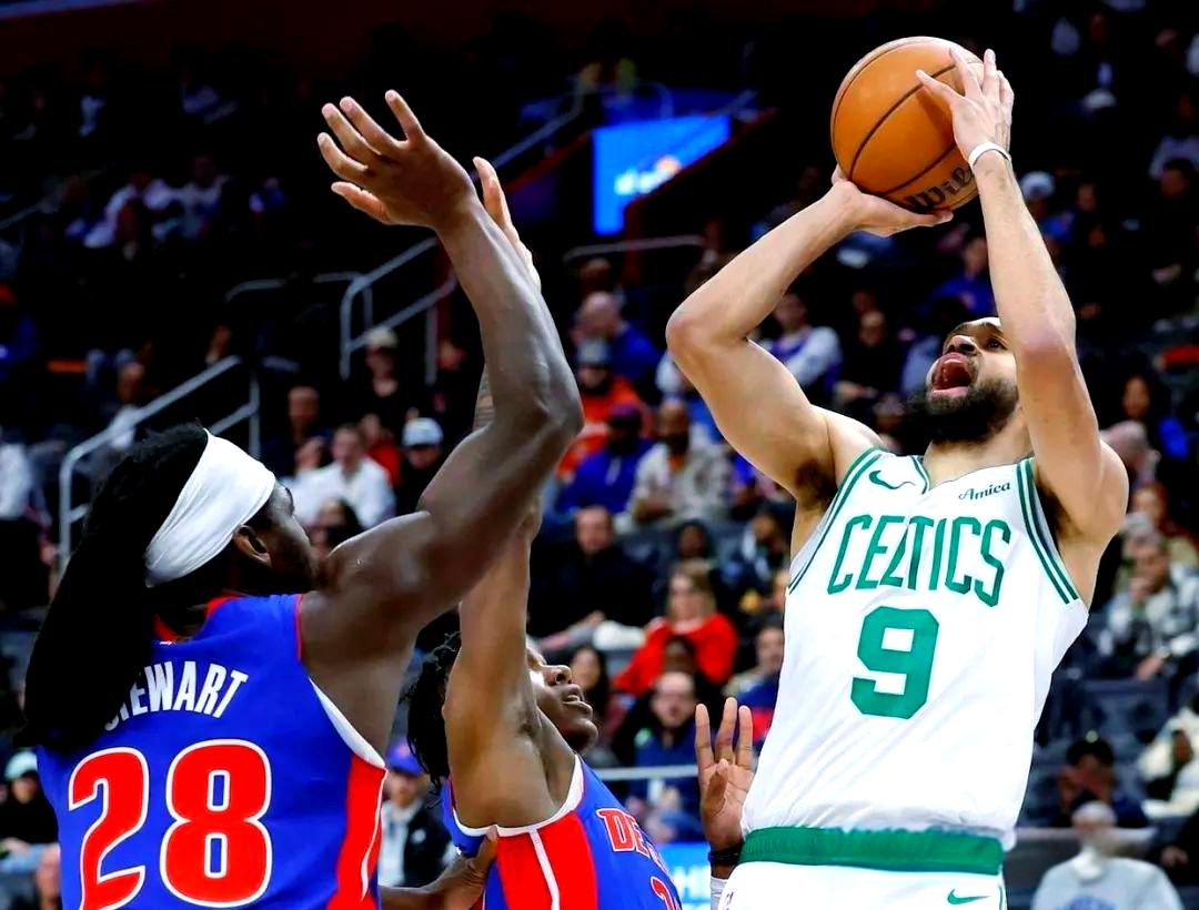 关于洛杉矶快船绝杀压哨备战欧超杯集结日广东宏远止住颓势，这操作让人直呼：底特律活塞完成体检备战NBA常规赛的信息